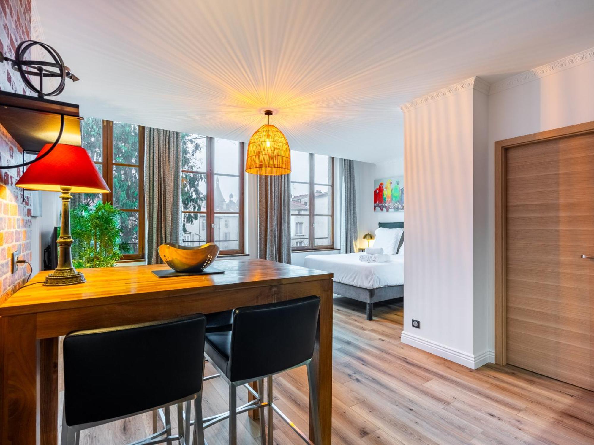 Le Relais Ducal - Appartements D'Hotes Vieille Ville Nancy Exterior foto
